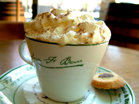 Café com Creme de Chantilly
