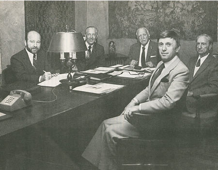 RALPH MAXWELL LEWIS e a Junta Diretora da AMORC em 1981